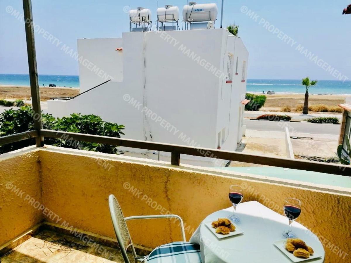 Merika Complex 1 Hou.32 Larnaca Eksteriør billede