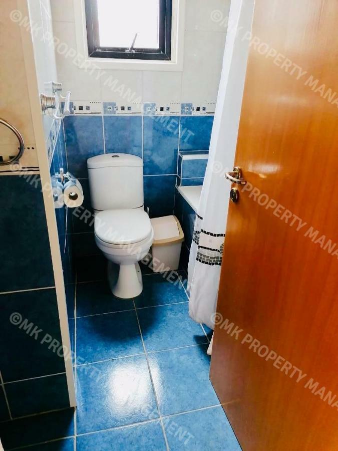 Merika Complex 1 Hou.32 Larnaca Eksteriør billede